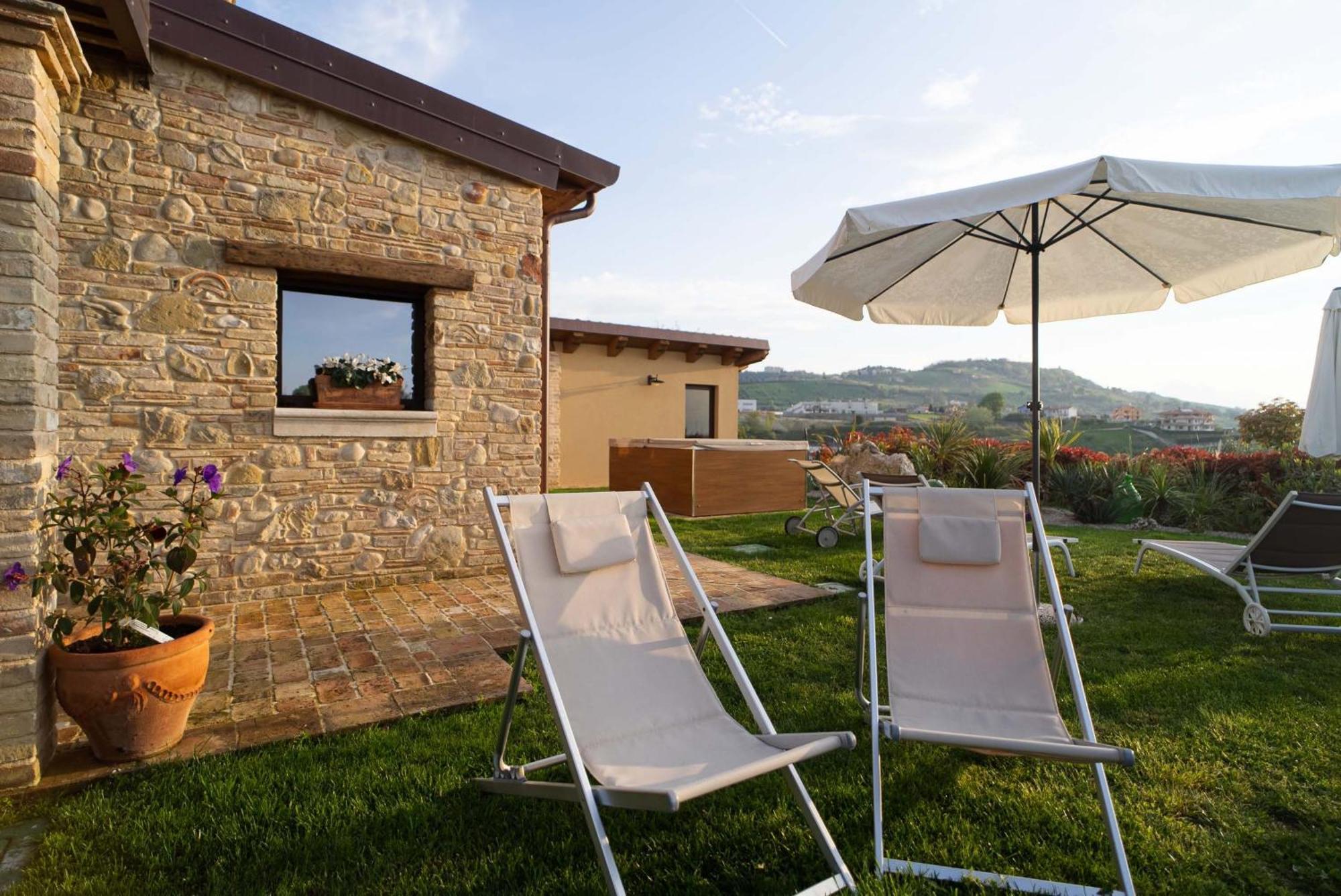 La Chiocciola Resort Mutignano Exteriér fotografie
